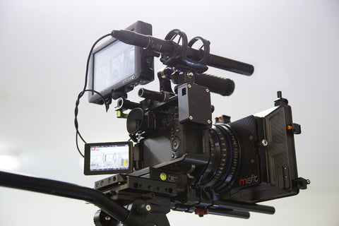 RODE NTG4 Shotgun Microphone with Digital Switches + Rechargable Lithium Battery - Audio - RØDE - Helix Camera